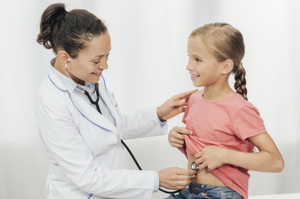Gastropediatra: Clínica Ninos